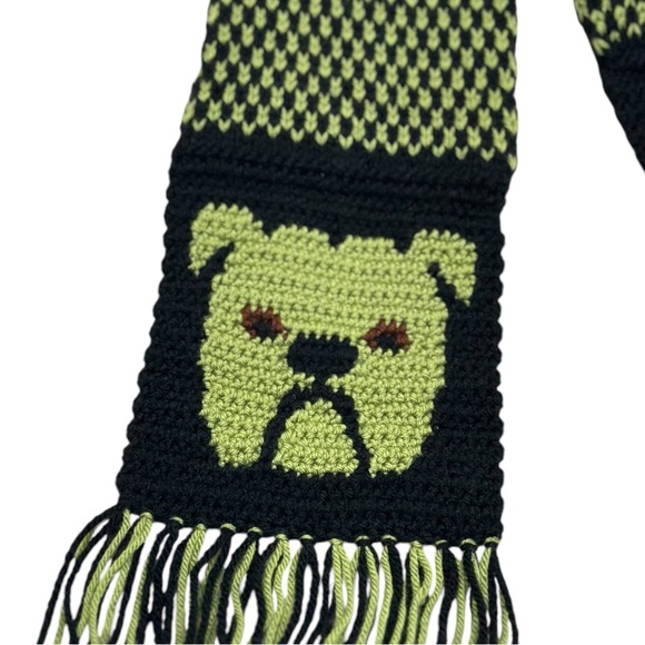 Handmade Knit Bulldog Scarf NEW - Picture 6 of 6